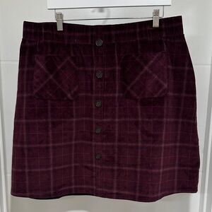 NWT Torrid Plus Size Button-Front Plaid Mini Skirt in Deep Plum
